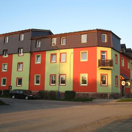 Penzion Slavia Poprad Buitenkant foto