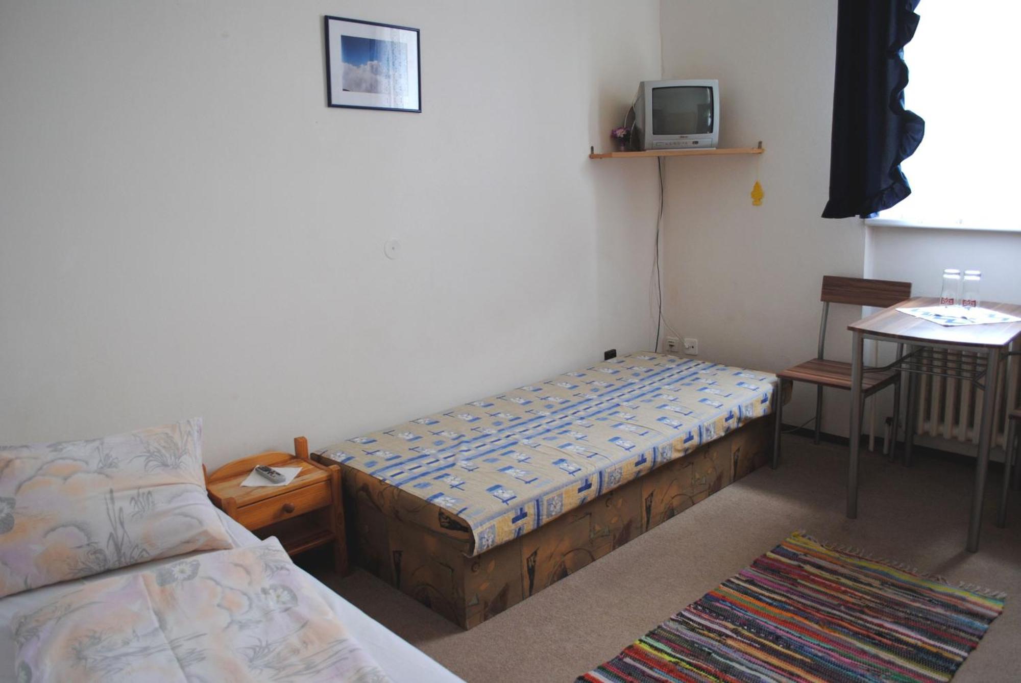 Penzion Slavia Poprad Buitenkant foto